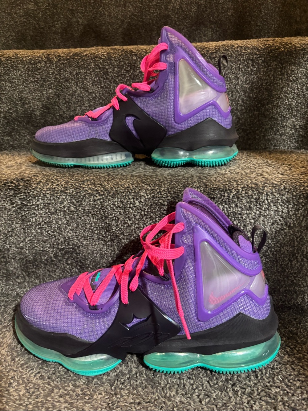 Nike LeBron XIX 19 "DJ Bron" Wild Berry